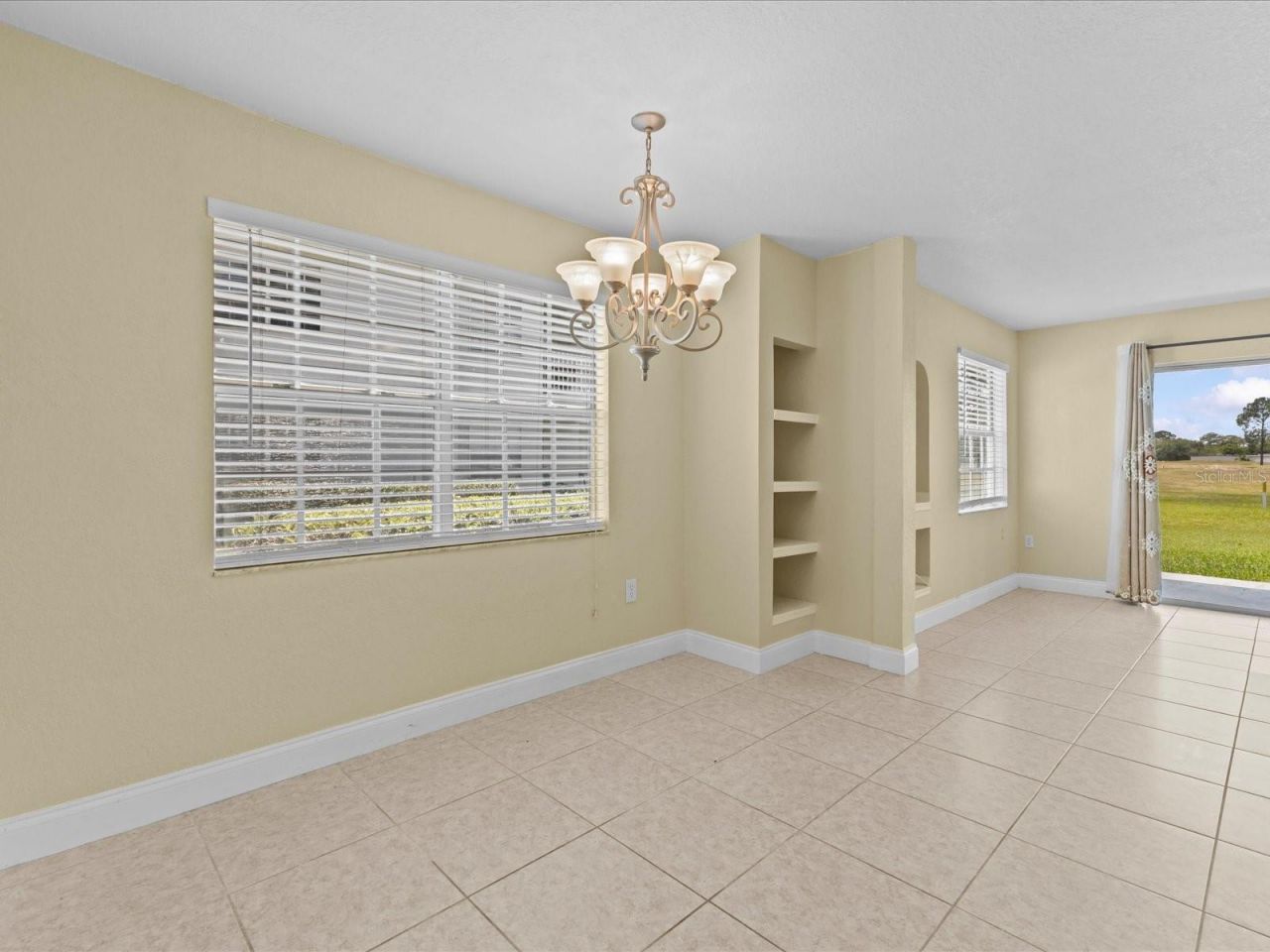 13839 Fairway Island Drive, Unit 1111, Orlando, FL 32837 Photo