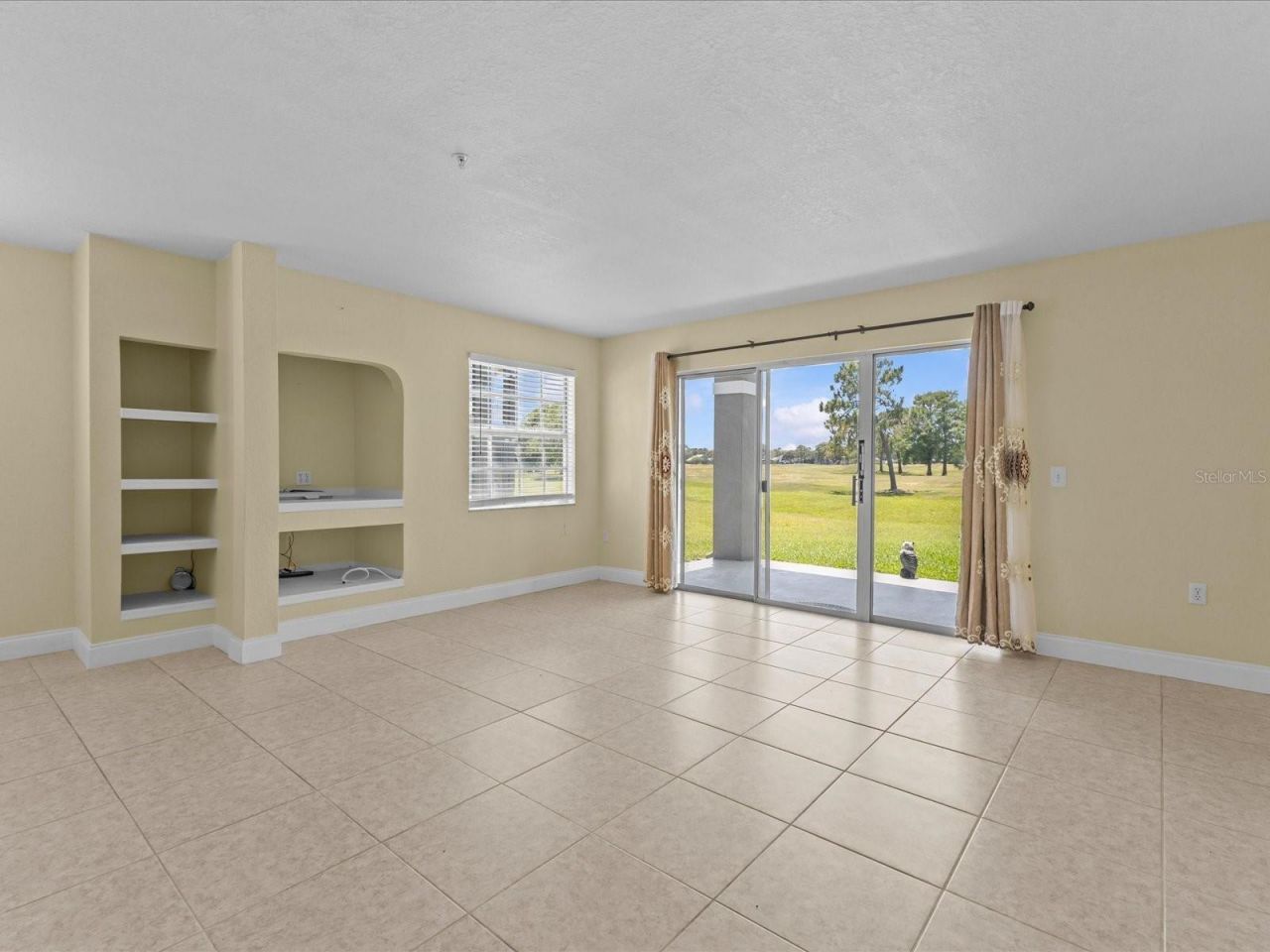 13839 Fairway Island Drive, Unit 1111, Orlando, FL 32837 Photo