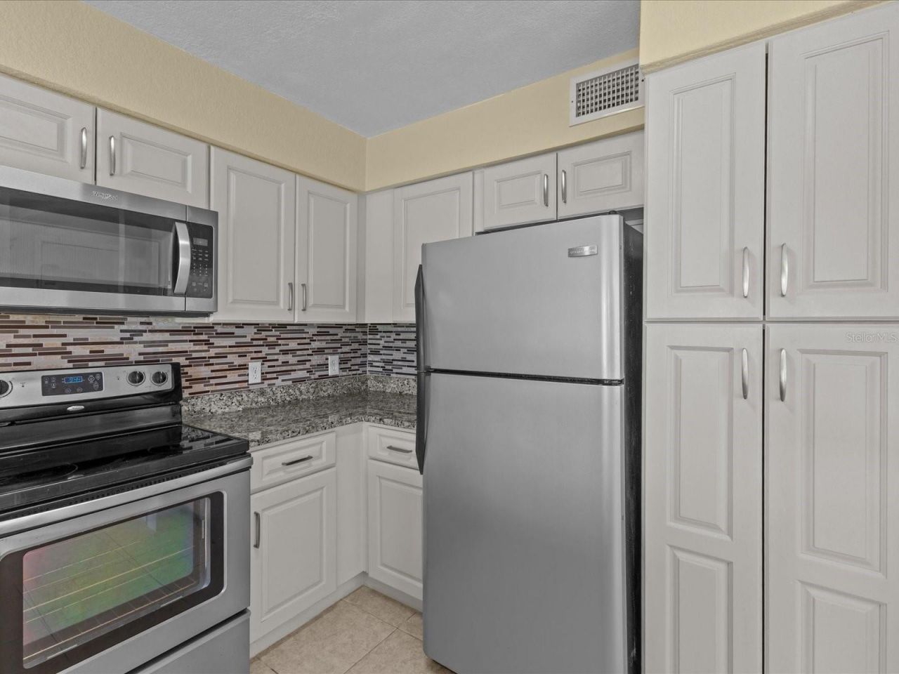 13839 Fairway Island Drive, Unit 1111, Orlando, FL 32837 Photo
