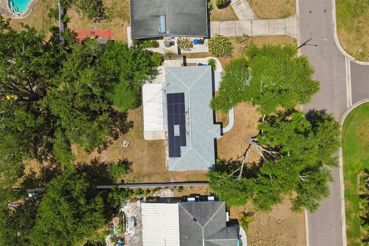 2700 43rd Street N, Saint Petersburg, FL 33713 Photo