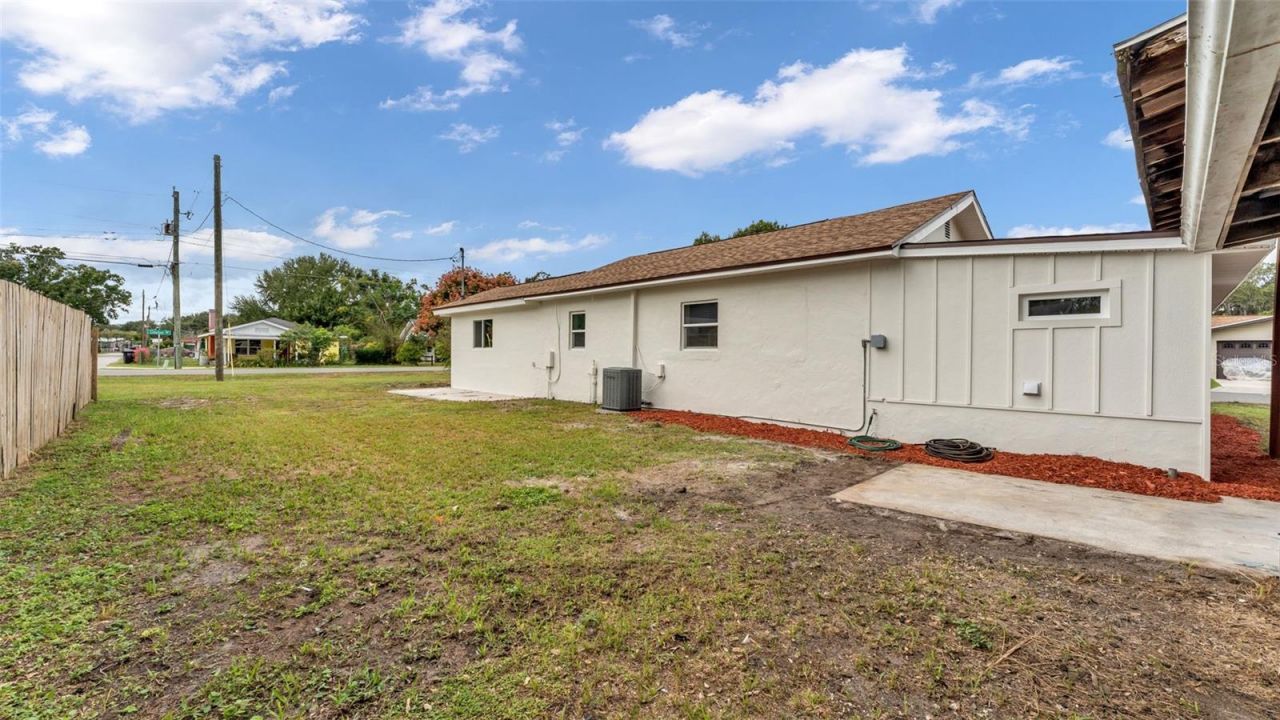 127 Colonial Drive, Auburndale, FL 33823 Photo