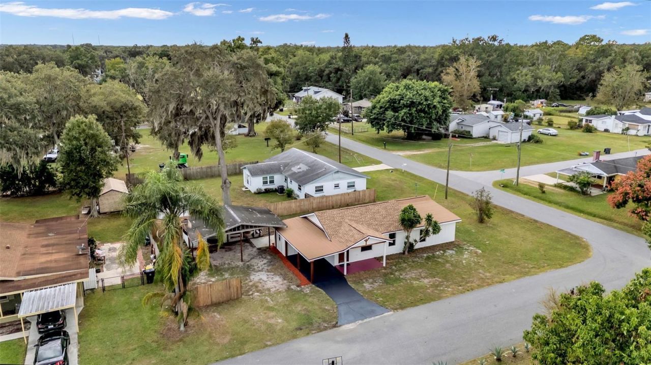 127 Colonial Drive, Auburndale, FL 33823 Photo