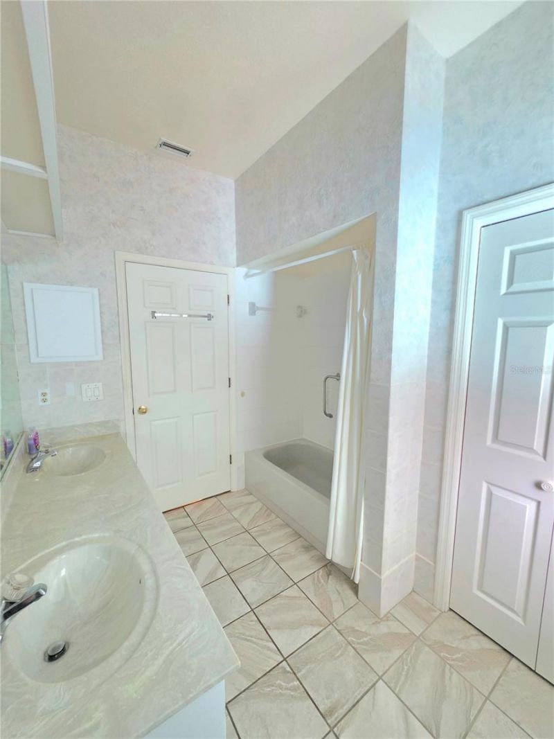 9182 Orchard Way , Spring Hill, FL 34608 Photo