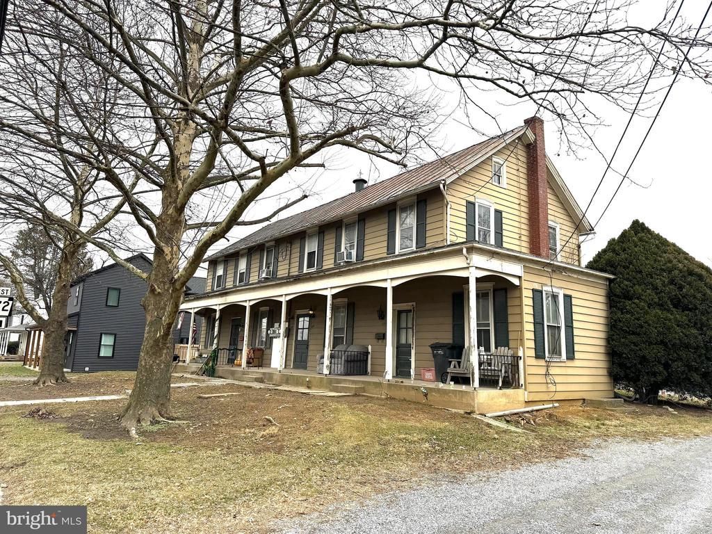 154-158 MAIN STREET W , LEOLA, PA 17540