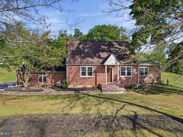 312 E 7TH AVENUE, TRAPPE, PA 19426