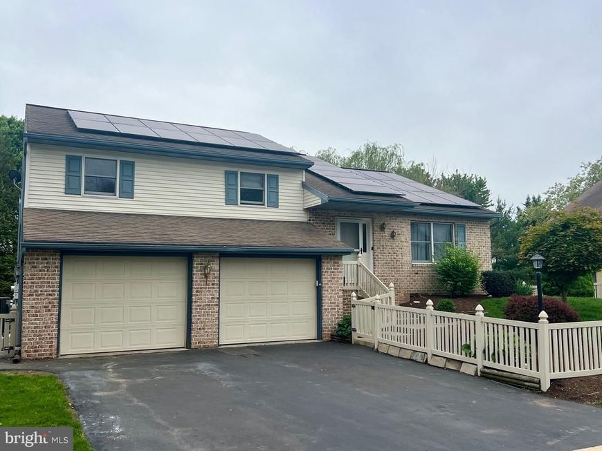 205 Roosevelt Circle , Ephrata, PA 17522 Main Photo