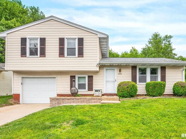 4601 W ANDOVER Drive, Peoria, IL 61615