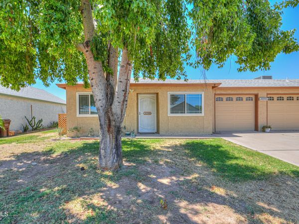 10200 N 95TH Drive, Unit A, Peoria, AZ 85345