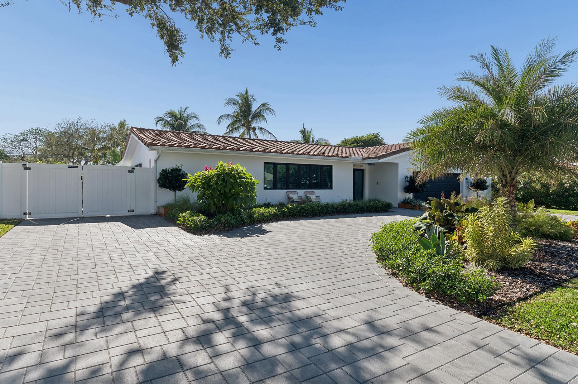 2740 NE 40th Court, Lighthouse Point, FL 33064 Photo