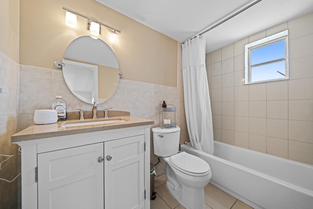 8745 SW 137th Avenue, Miami, FL 33183 Photo