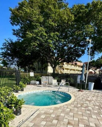 132 S Cypress Road, Unit 523, Pompano Beach, FL 33060 Photo