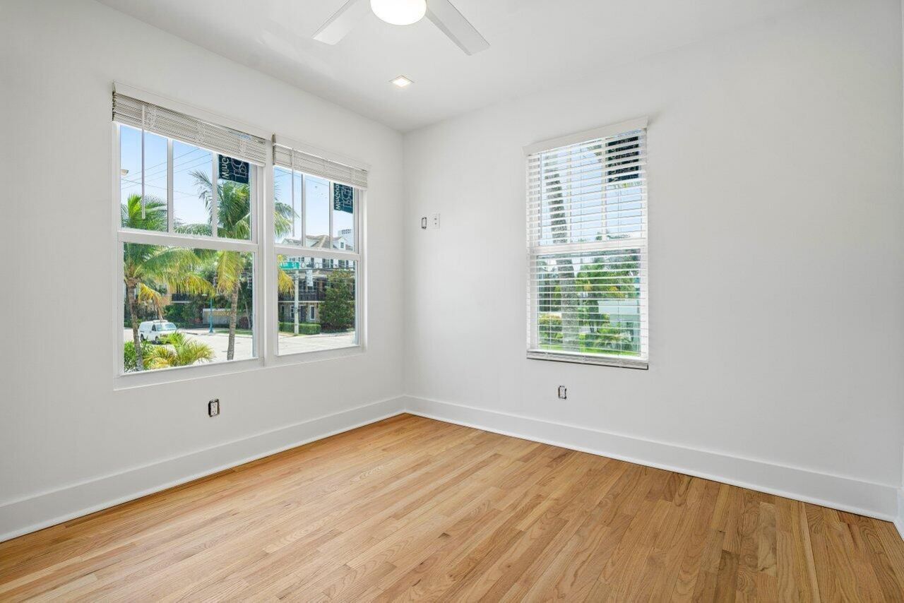 401 NE 2nd Avenue, Unit 4, Delray Beach, FL 33444 Photo