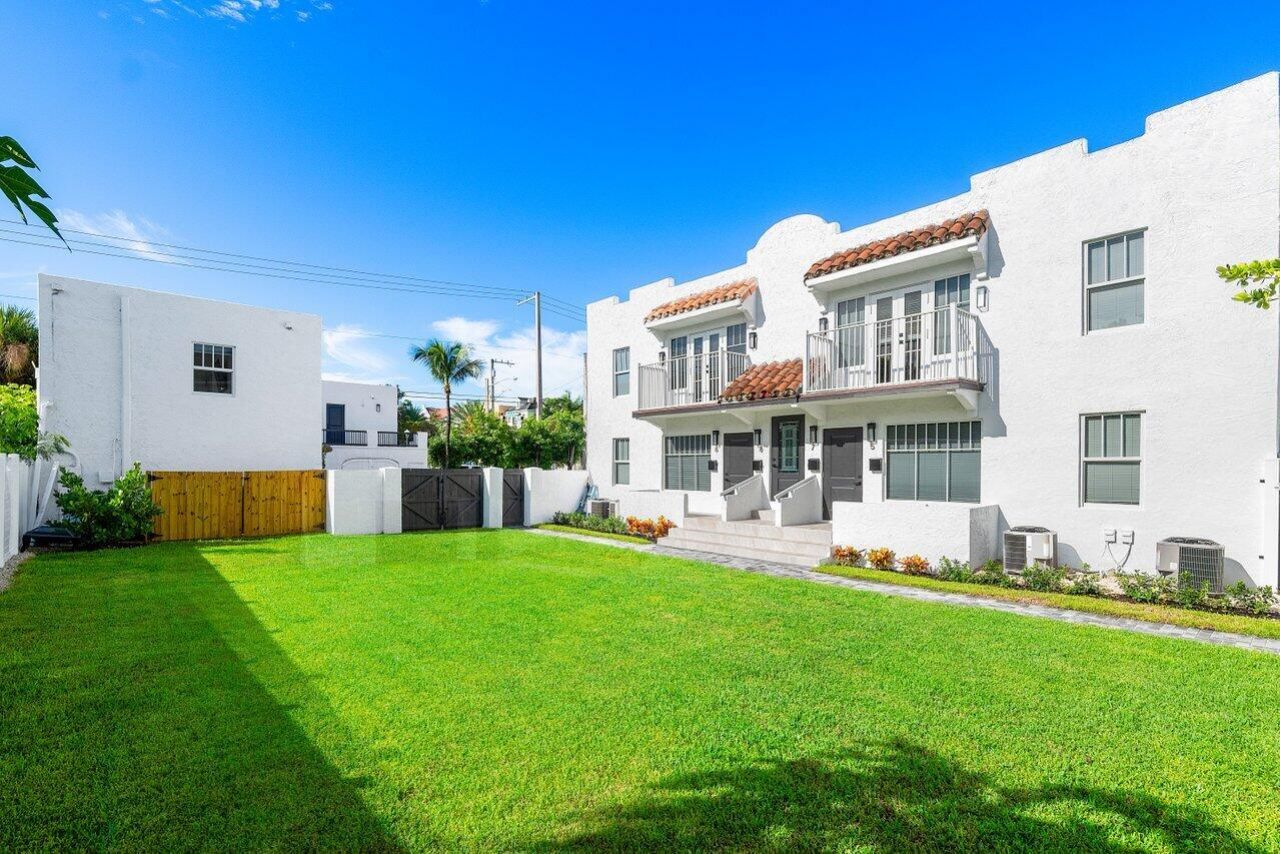 401 NE 2nd Avenue, Unit 4, Delray Beach, FL 33444 Photo