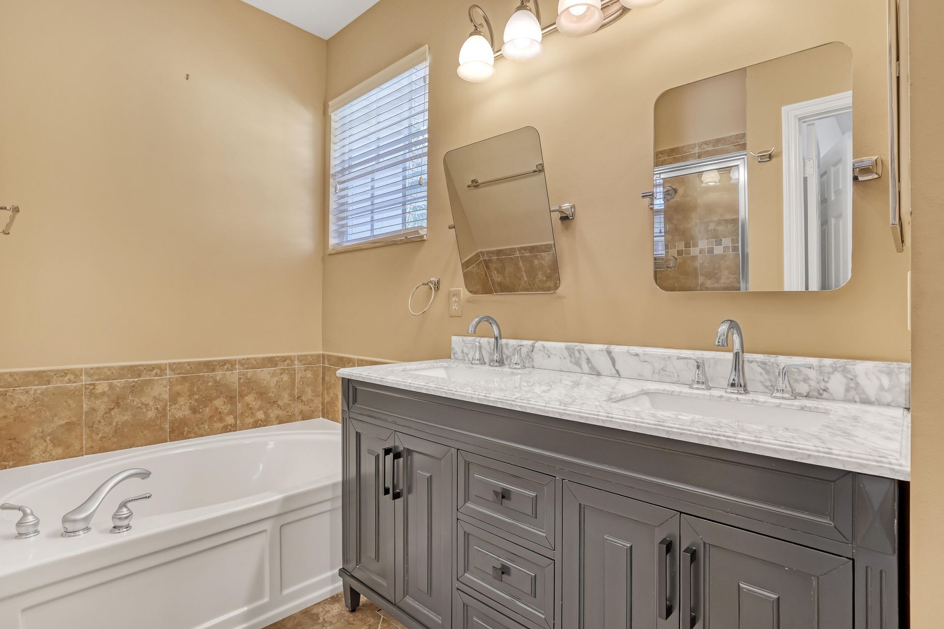 339 E Bay Cedar Circle, Jupiter, FL 33458 Photo