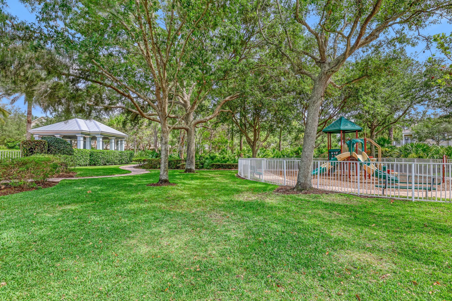 339 E Bay Cedar Circle, Jupiter, FL 33458 Photo