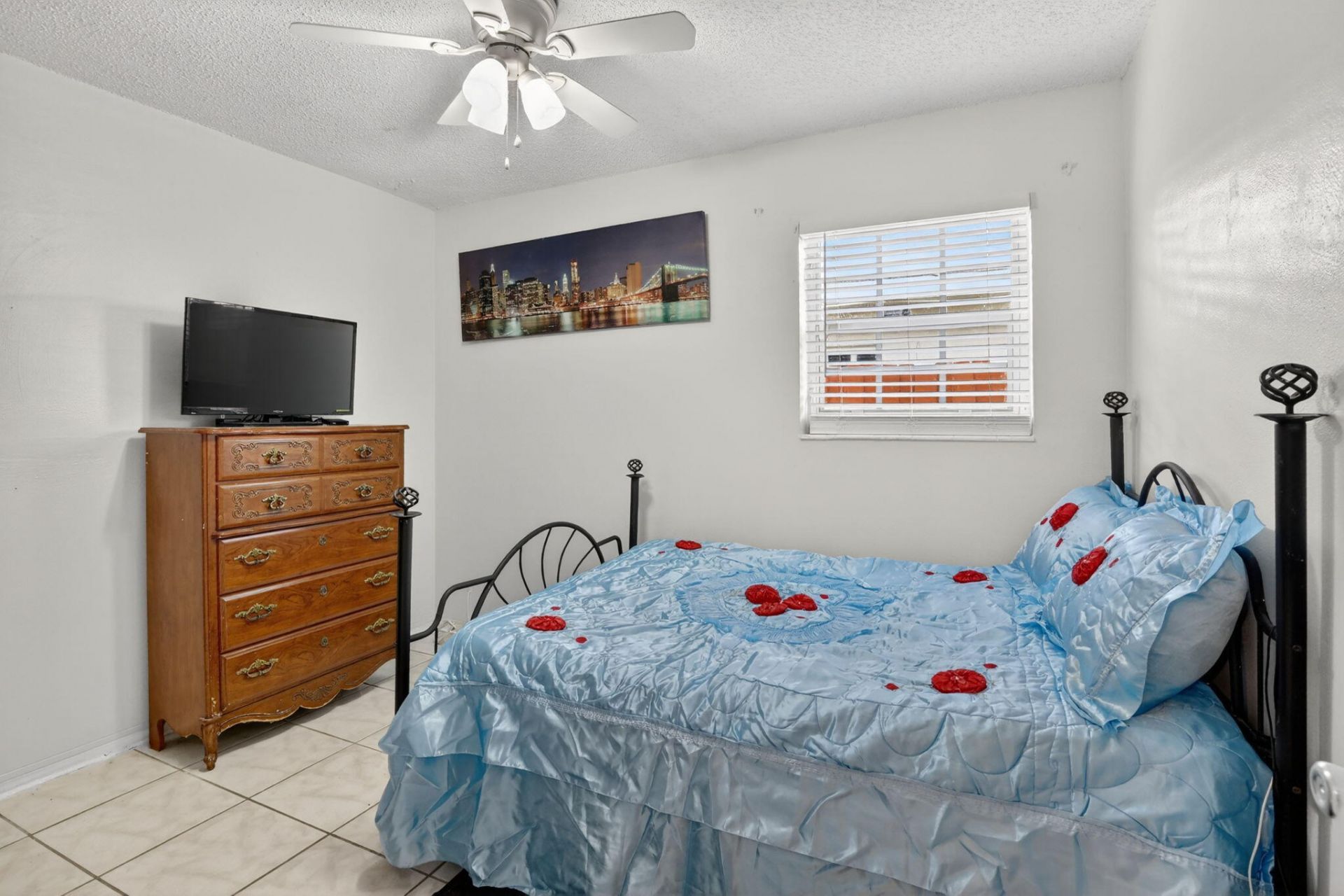 1411 NW 89th Avenue, Pembroke Pines, FL 33024 Photo