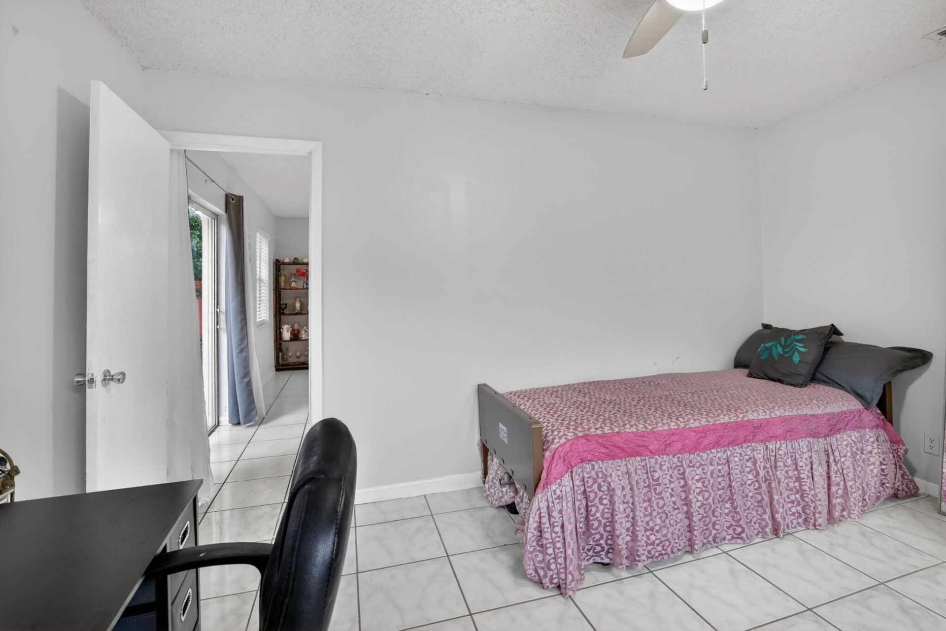 1411 NW 89th Avenue, Pembroke Pines, FL 33024 Photo