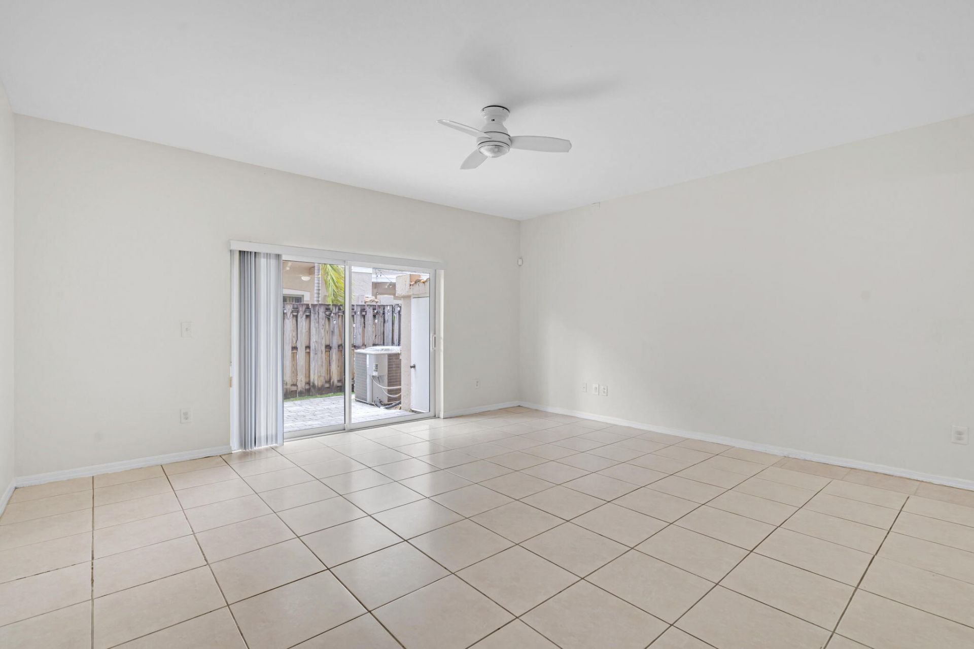 12616 NW 14th Court, Sunrise, FL 33323 Photo