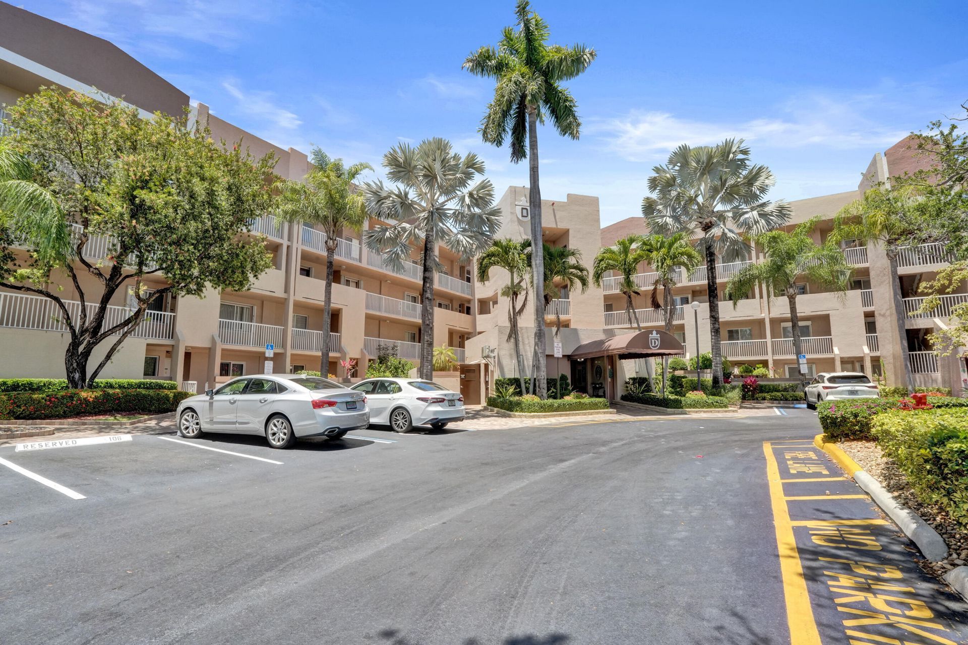 7609 Granville Drive, Unit 105, Tamarac, FL 33321 Photo