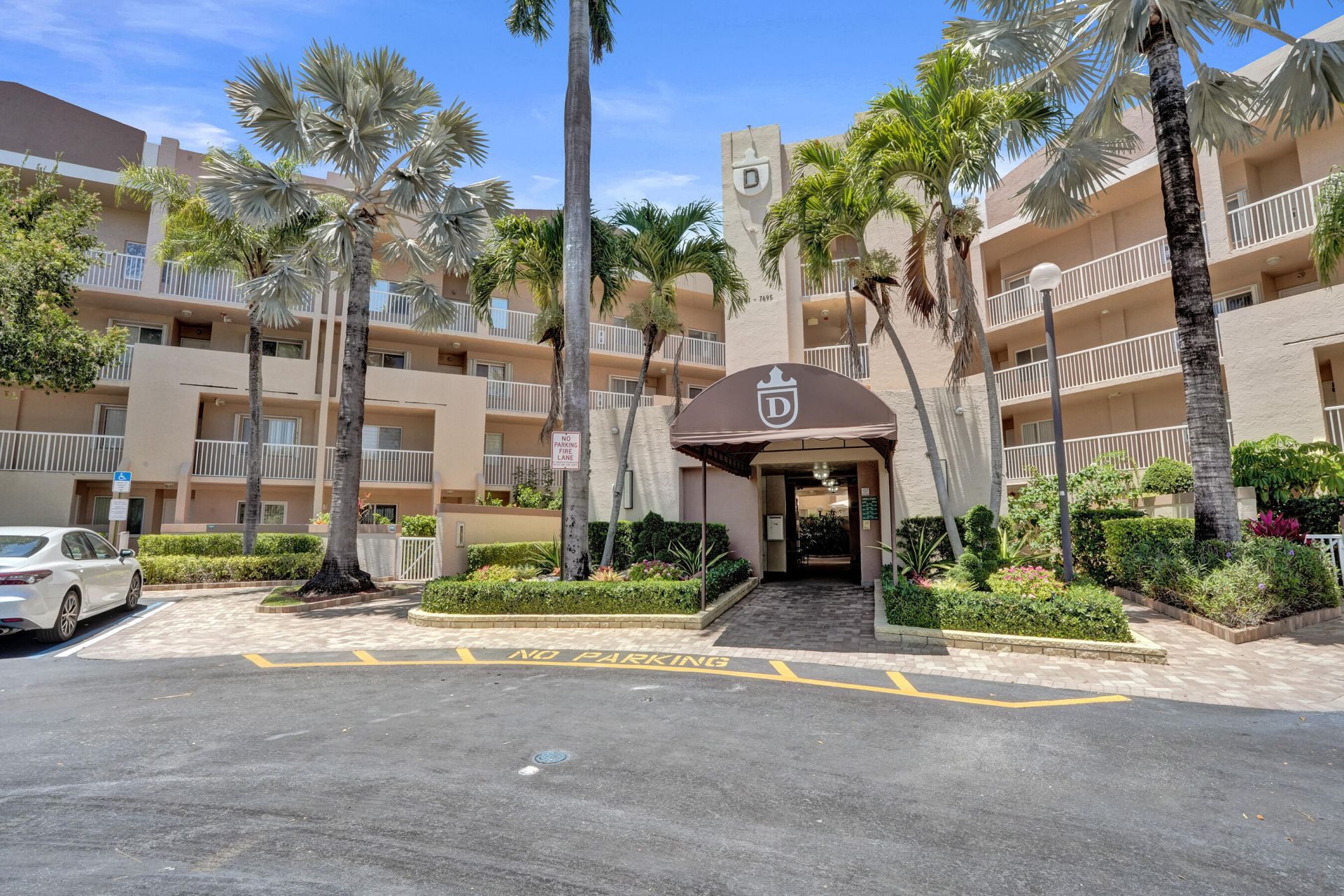 7609 Granville Drive, Unit 105, Tamarac, FL 33321 Photo