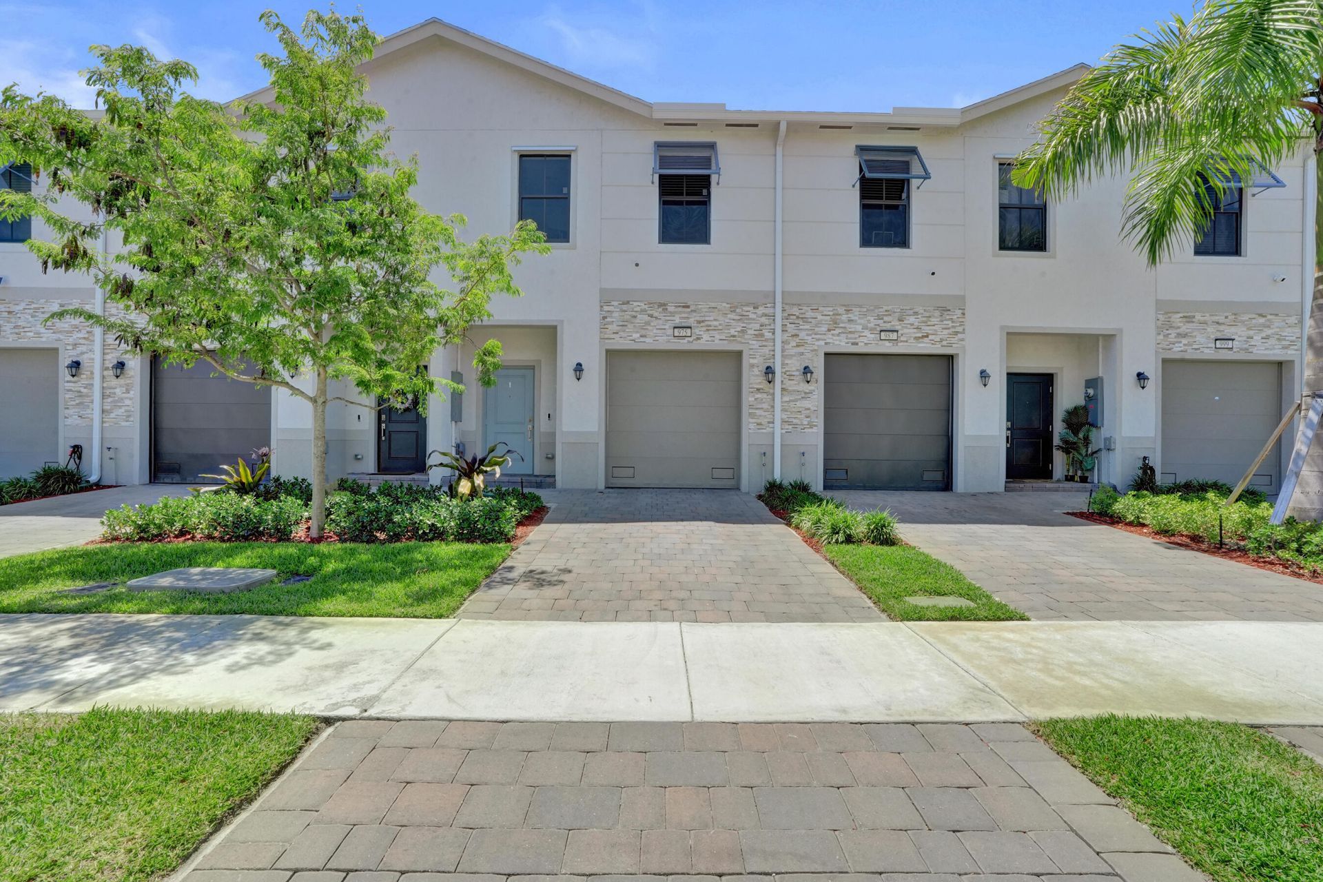 975 NW 3rd Terrace, Pompano Beach, FL 33060 Photo