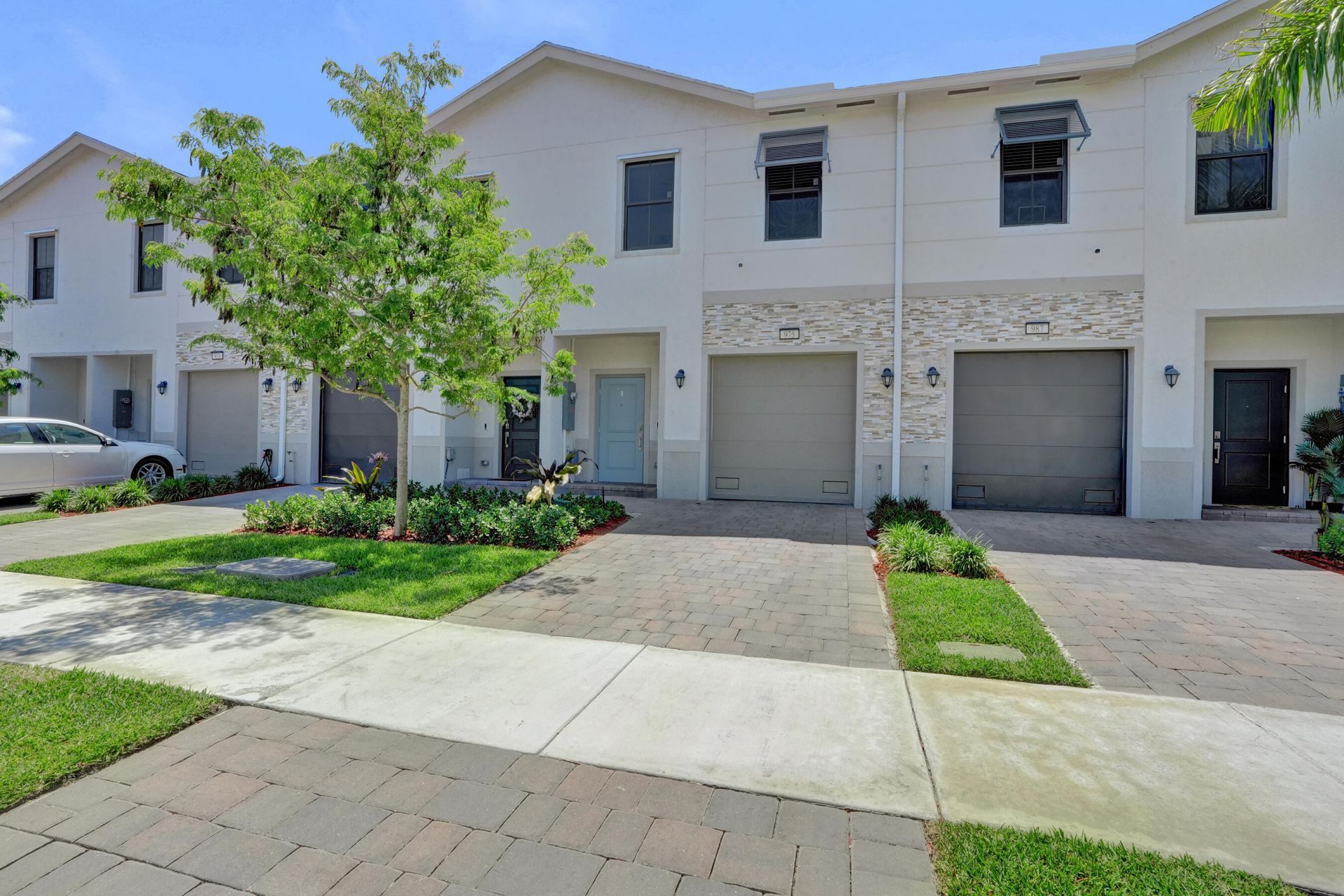 975 NW 3rd Terrace, Pompano Beach, FL 33060 Photo