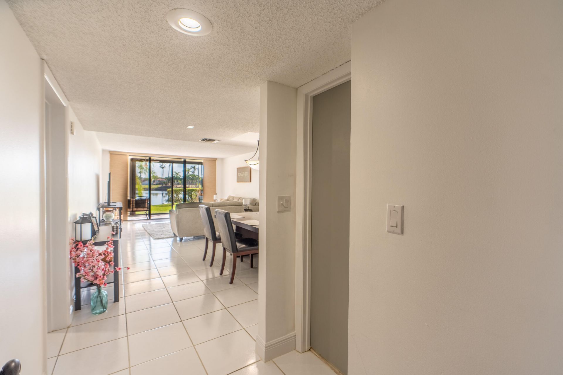 16401 Golf Club Road, Unit 113, Weston, FL 33326 Photo