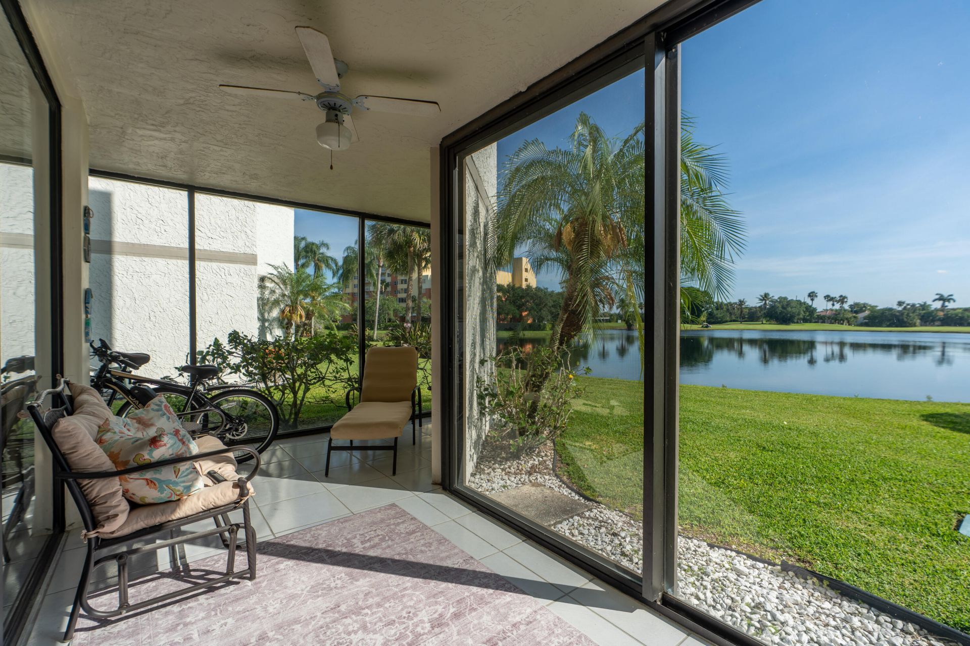 16401 Golf Club Road, Unit 113, Weston, FL 33326 Photo