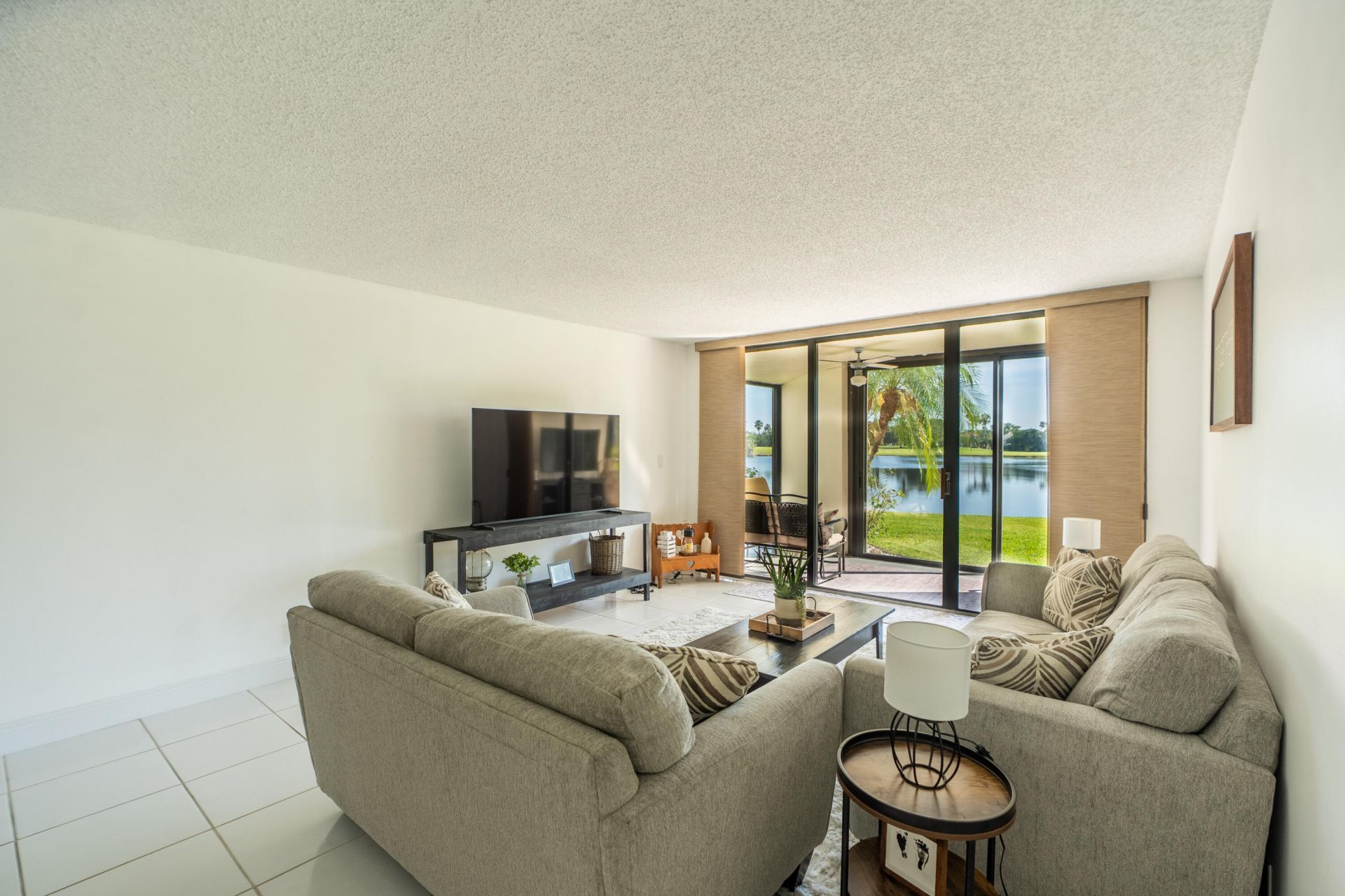 16401 Golf Club Road, Unit 113, Weston, FL 33326 Photo