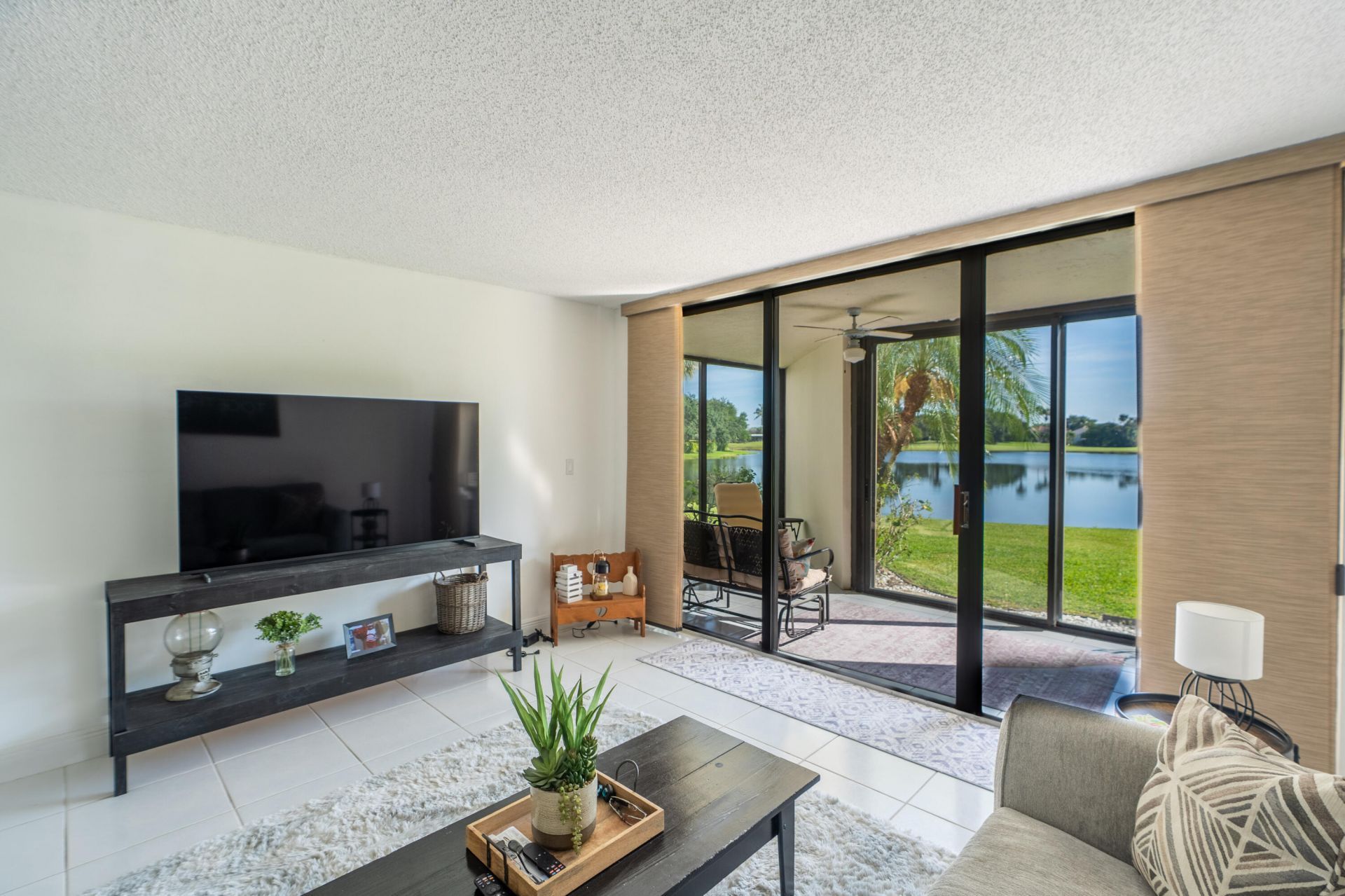 16401 Golf Club Road, Unit 113, Weston, FL 33326 Photo