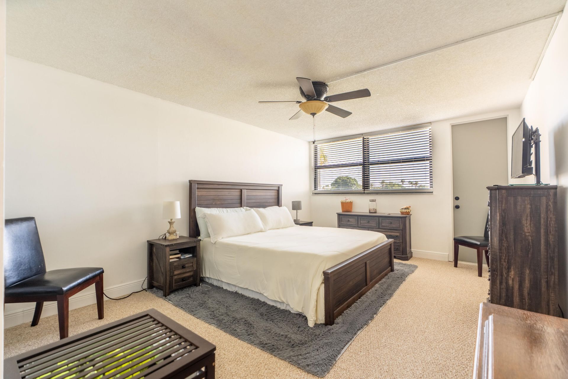 16401 Golf Club Road, Unit 113, Weston, FL 33326 Photo