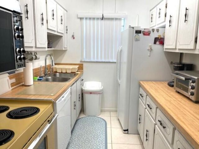 1350 High Point Way Way Se, Unit D, Delray Beach, FL 33445 Photo