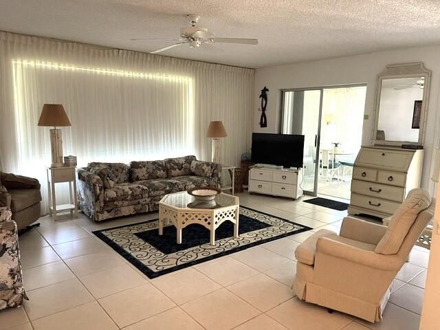 1350 High Point Way Way Se, Unit D, Delray Beach, FL 33445 Photo