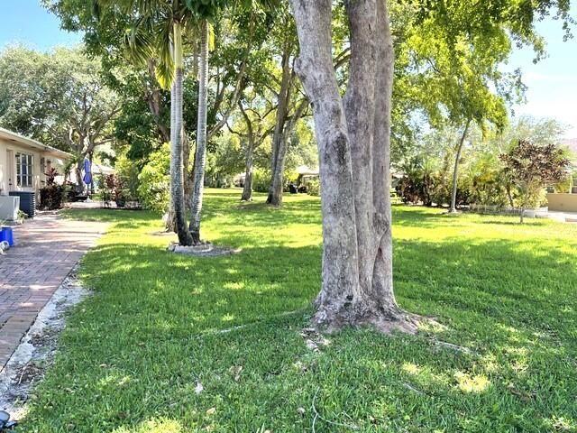 1350 High Point Way Way Se, Unit D, Delray Beach, FL 33445 Photo