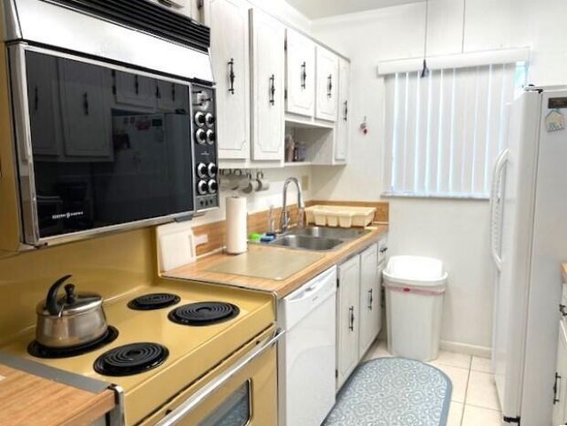 1350 High Point Way Way Se, Unit D, Delray Beach, FL 33445 Photo