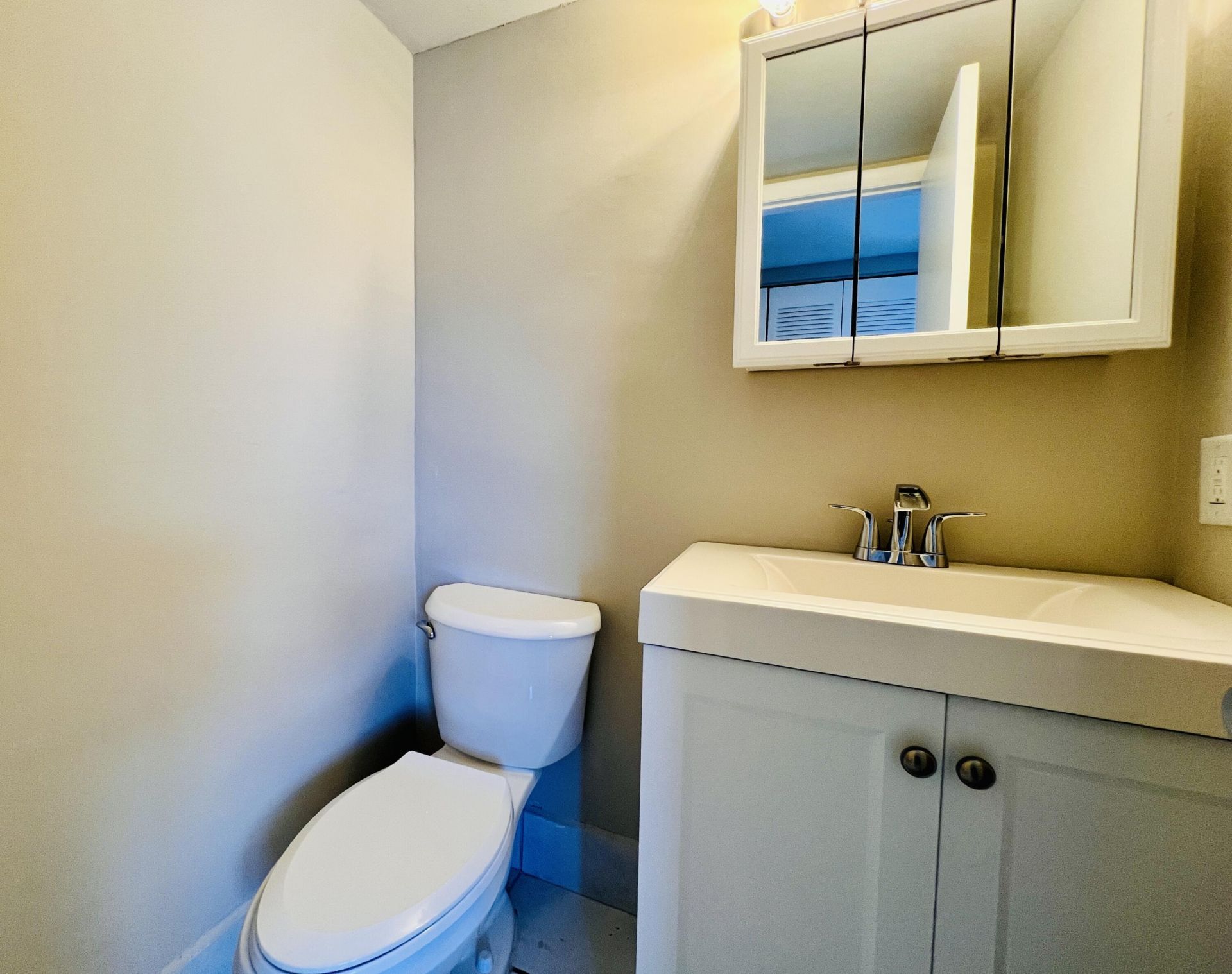 165 Coventry G, West Palm Beach, FL 33417 Photo