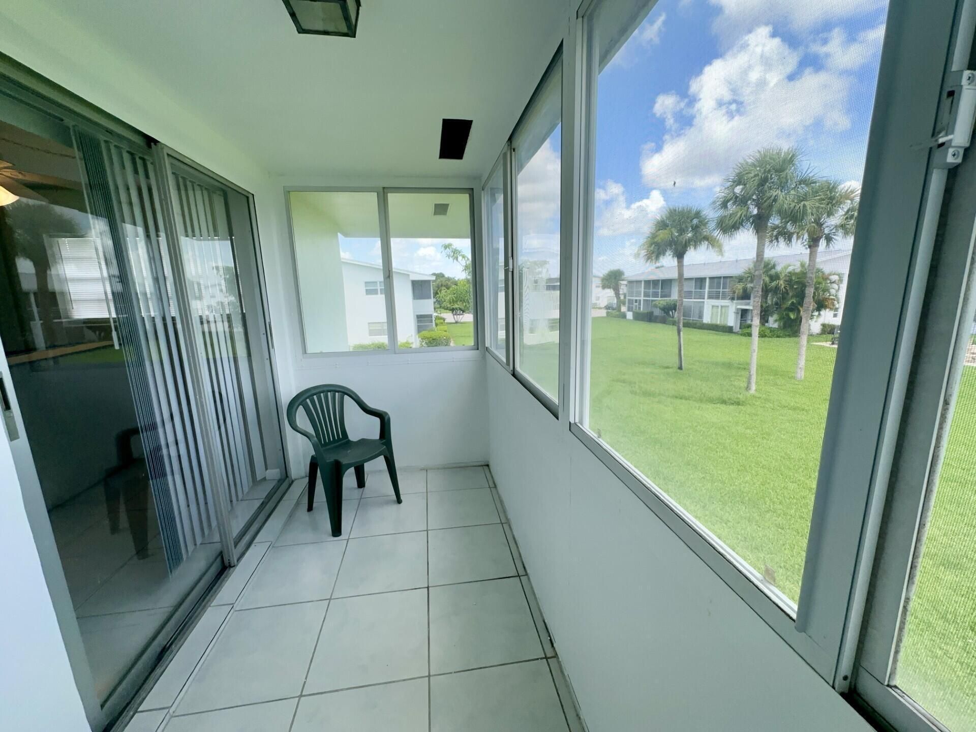 165 Coventry G, West Palm Beach, FL 33417 Photo