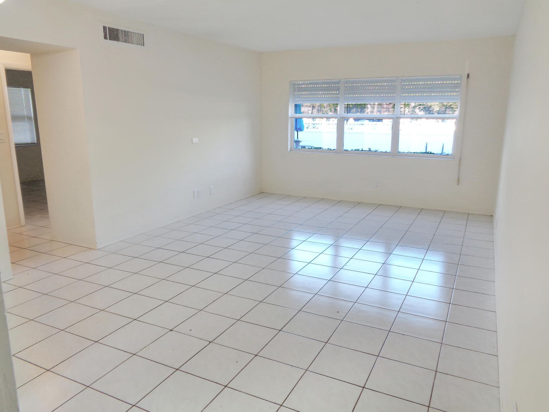 270 S Cypress Road, Unit 202, Pompano Beach, FL 33060 Photo