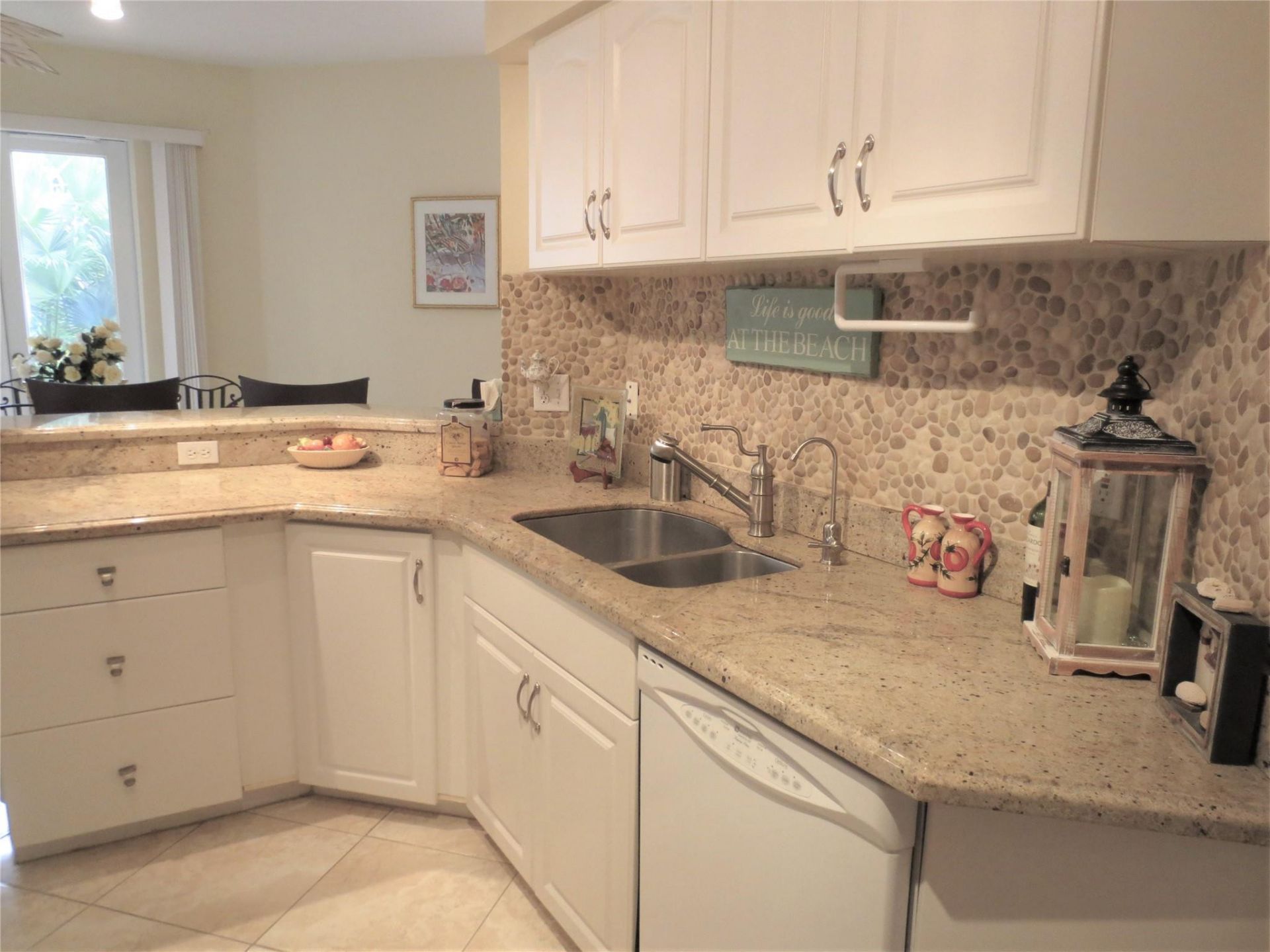 1900 Oceanwalk Lane, Unit 117, Lauderdale by the Sea, FL 33062 Photo