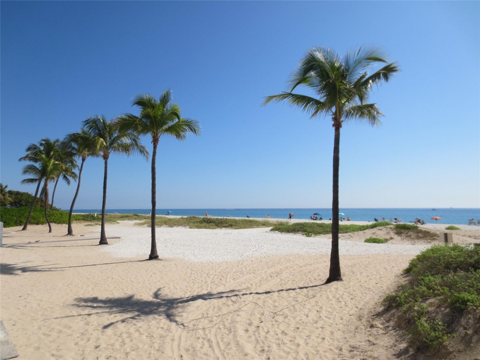 1900 Oceanwalk Lane, Unit 117, Lauderdale by the Sea, FL 33062 Photo