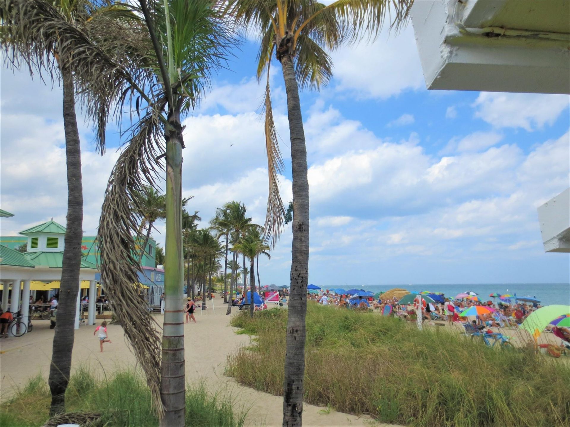 1900 Oceanwalk Lane, Unit 117, Lauderdale by the Sea, FL 33062 Photo