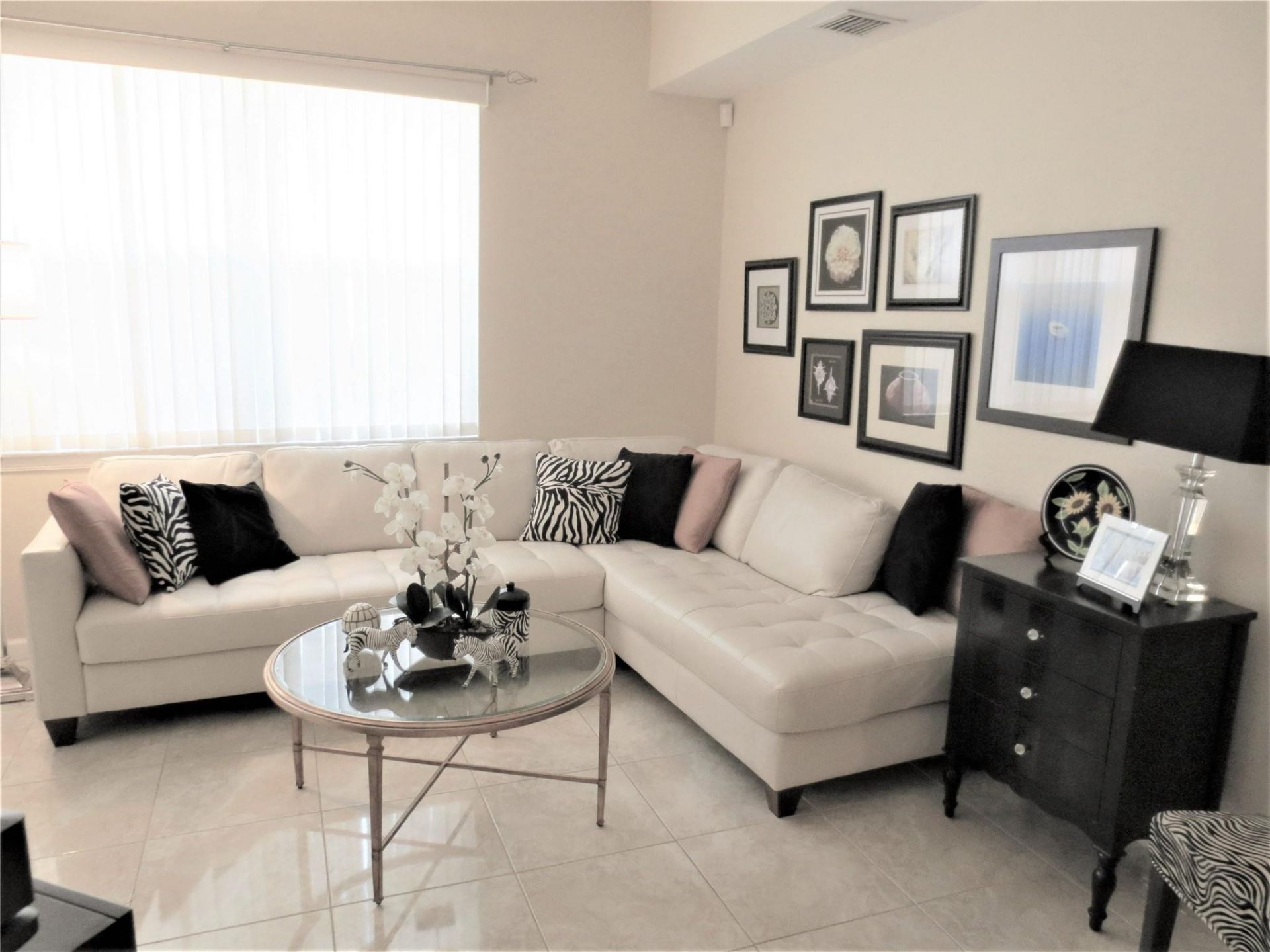1900 Oceanwalk Lane, Unit 117, Lauderdale by the Sea, FL 33062 Photo