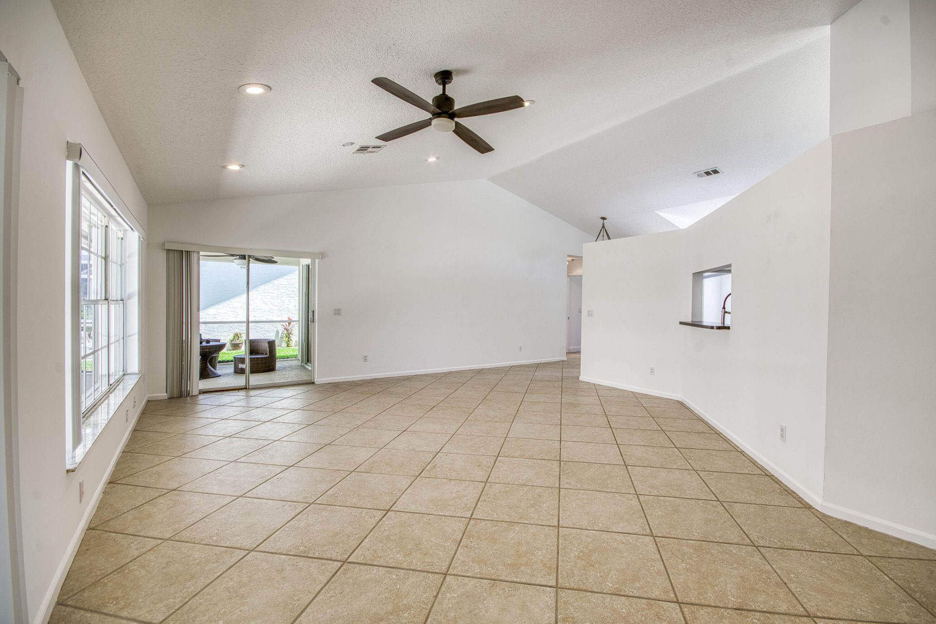 252 Moccasin Trail W, Jupiter, FL 33458 Photo