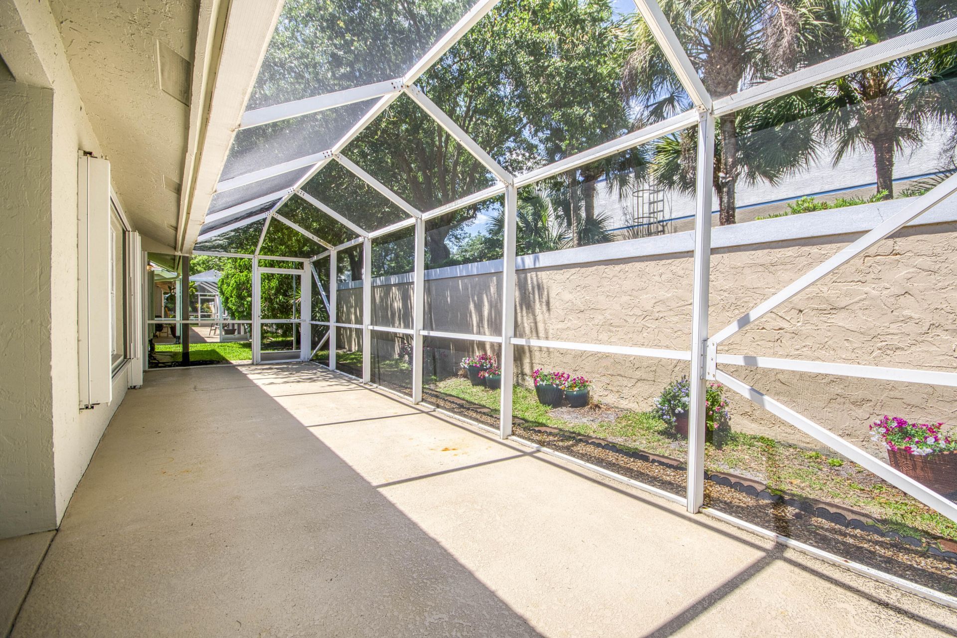 252 Moccasin Trail W, Jupiter, FL 33458 Photo