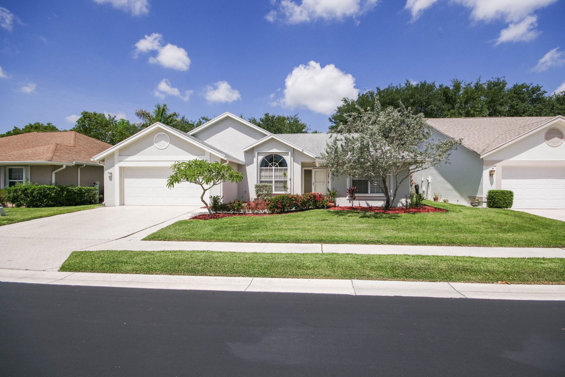 252 Moccasin Trail W, Jupiter, FL 33458 Photo
