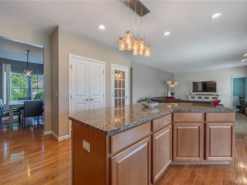 9448 Oak Brook Drive, Clearcreek Township, OH 45458 Photo 12