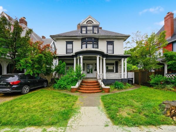 86 Marlborough Road, Brooklyn, NY 11226