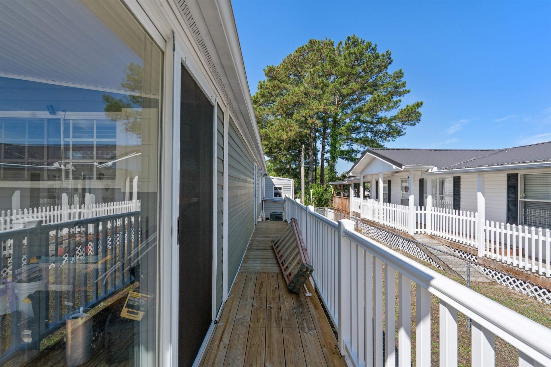 1021 Blossom St.  Photo 24