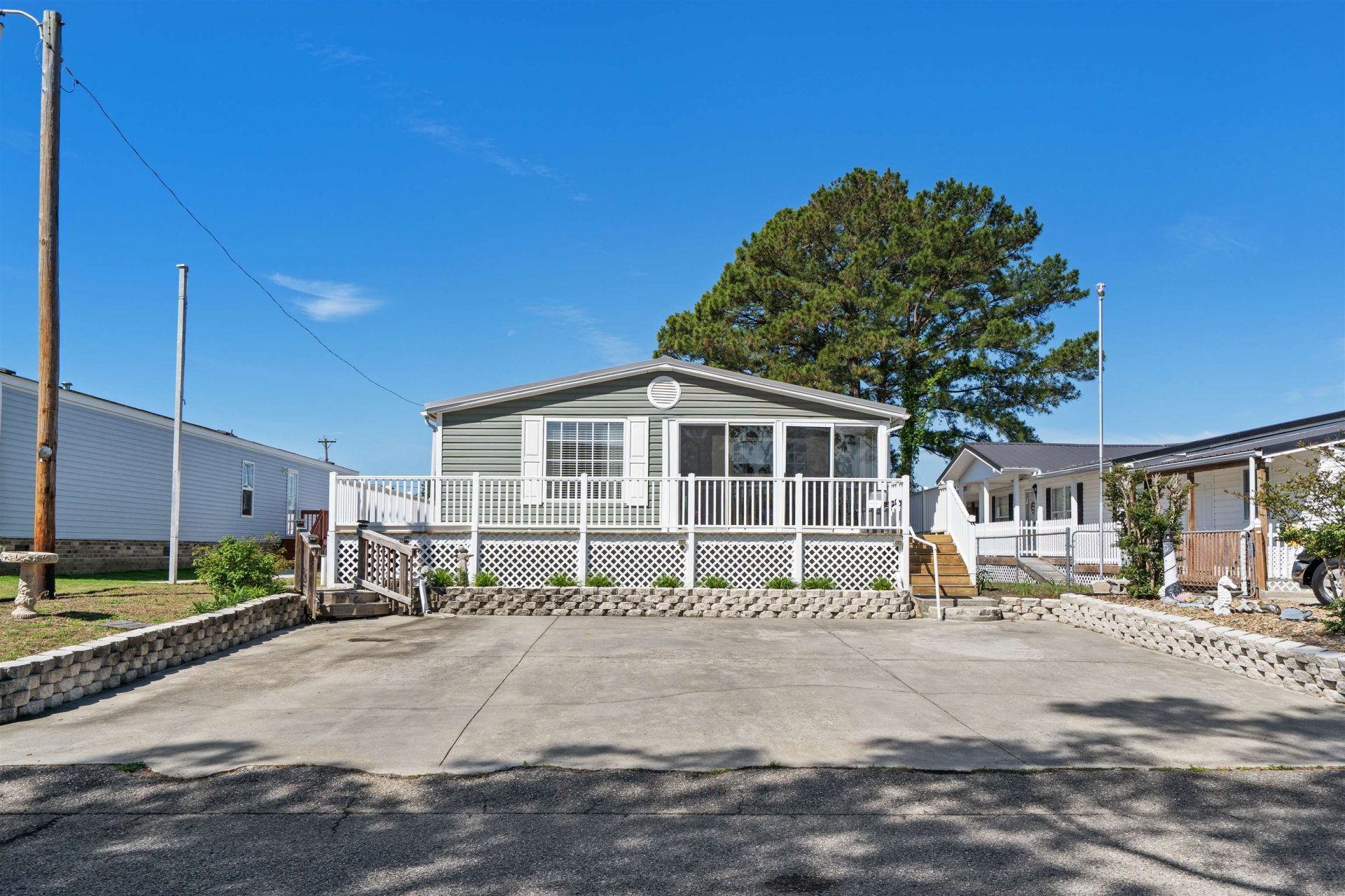 1021 Blossom St.  Photo 34