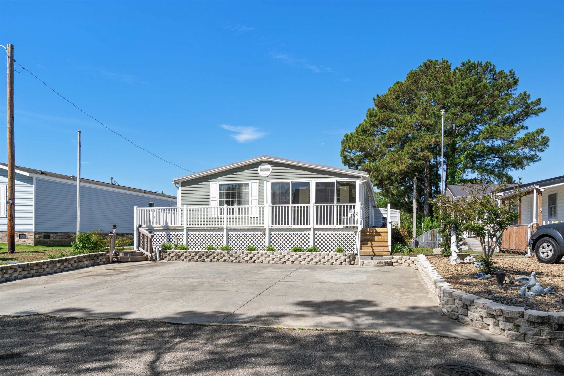 1021 Blossom St.  Photo 35